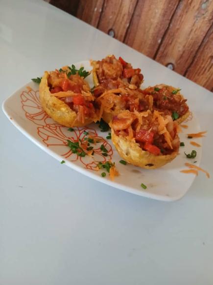 Tostones Rellenos con Jamón y Queso